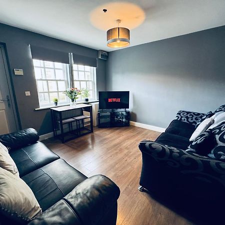 Queens Townhouse - 4 Bed 怀特黑 外观 照片