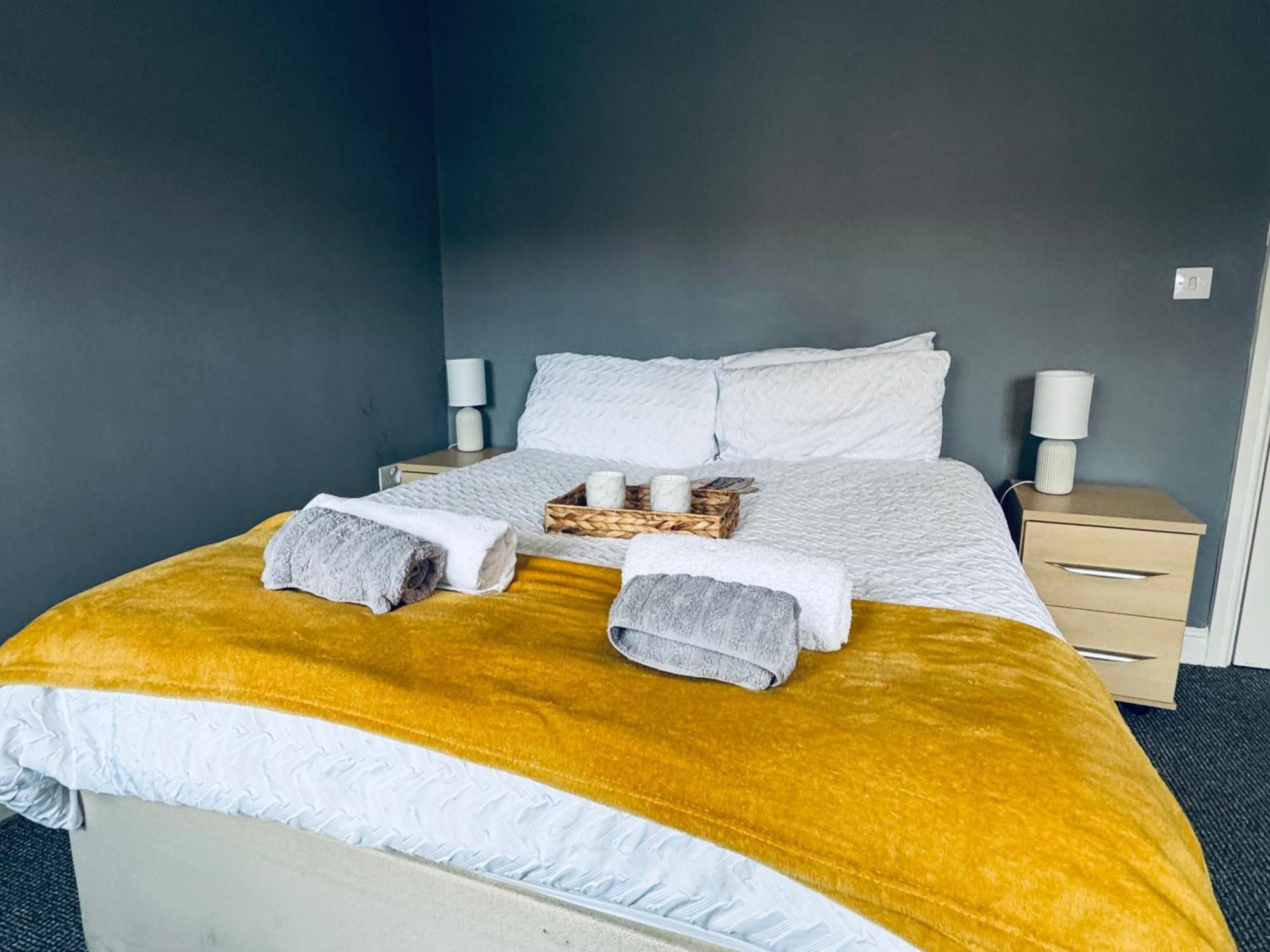 Queens Townhouse - 4 Bed 怀特黑 外观 照片